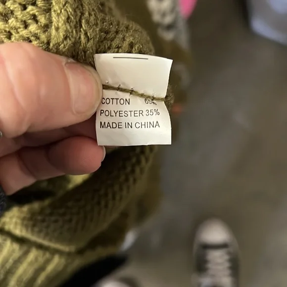 NWOT AND THE WHY / fringe sleeve sweater / M-L - Picture 4 of 4